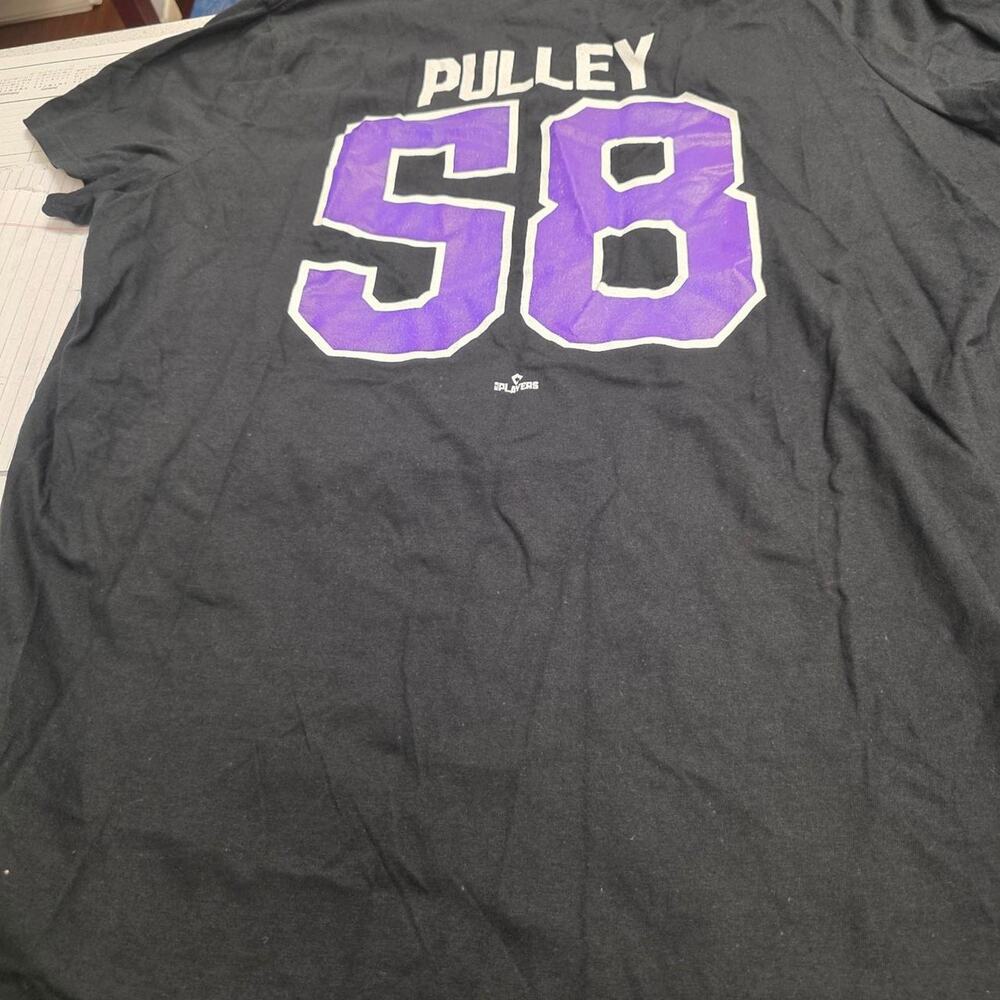 Fanatics colorado rockies black v neck